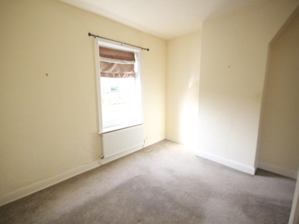 2 bedroom mid terrace house To Let in Barnoldswick - IMG_1609.jpg